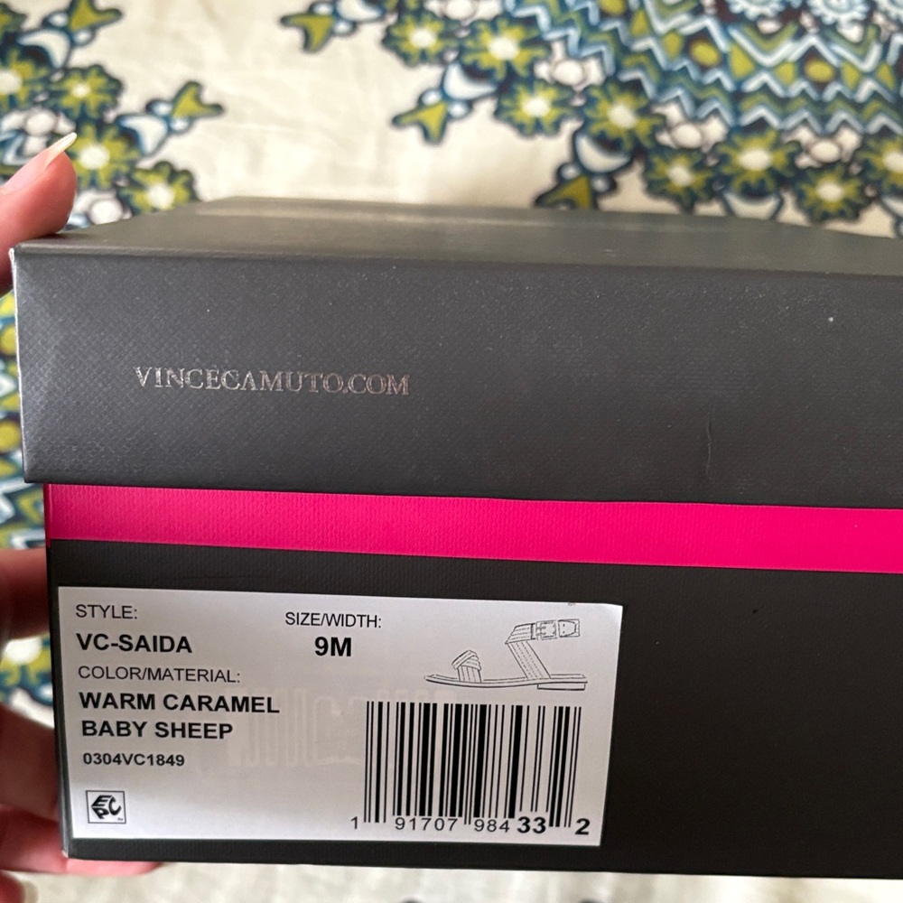 Vince Camuto Tan Knotted Sandals - Picture 4 of 4
